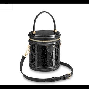 Meet your Posher, Althea